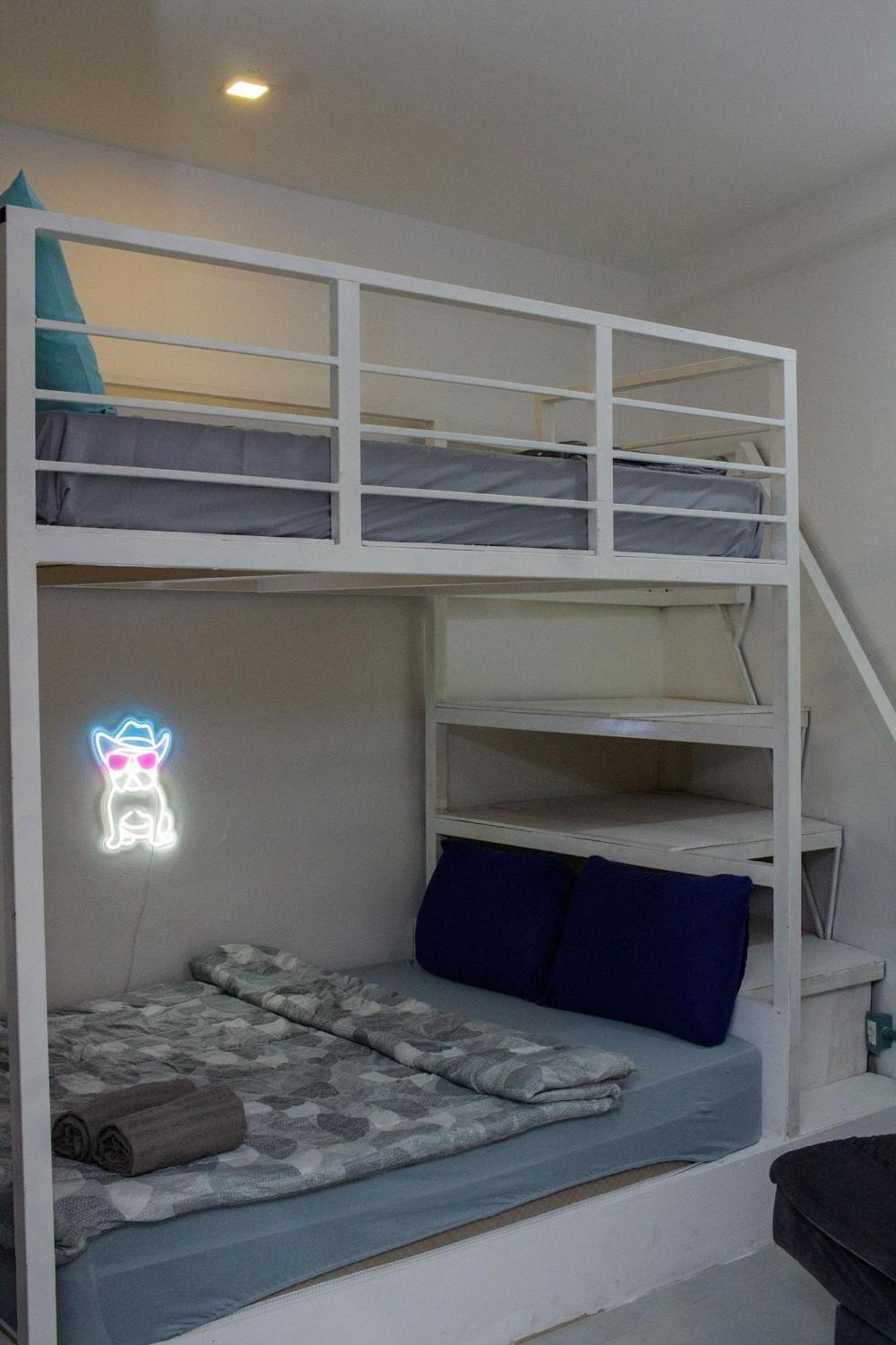 Luxuoso E Moderno, Em Frente Ao Metro E 3km Praias Apartamento *